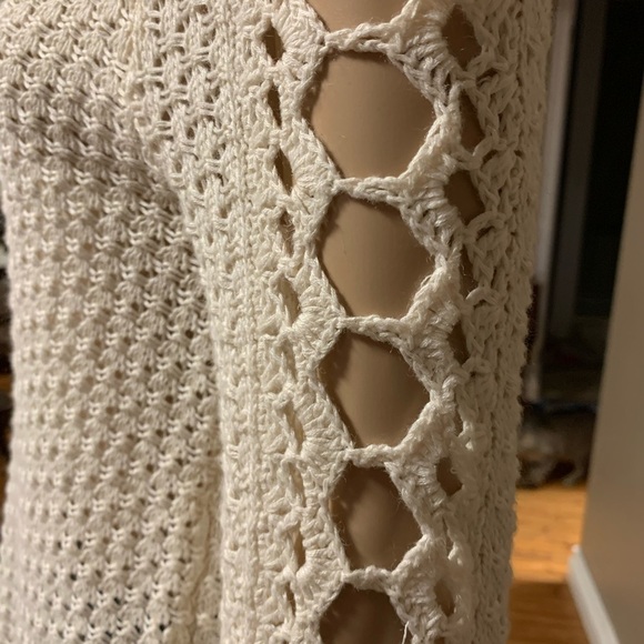 Chico’s Women's Crochet Cream Sweater Size 0 Petite - Picture 3 of 10
